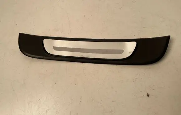 Audi A3 S3 8V Side skirt rear trim 8V4853558A