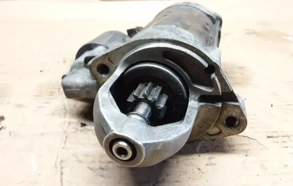 Mercedes-Benz E W211 Starter motor 0001223005 0051512901