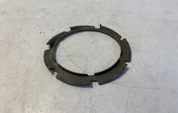 Audi Q7 4M In tank fuel pump screw locking ring/nut 1K0201375