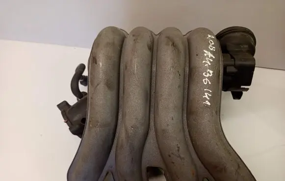 Audi A4 S4 B6 8E 8H Intake manifold 06B133210AJ