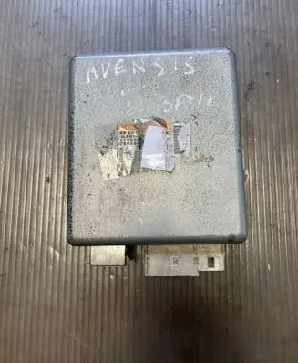 Toyota Avensis T270 Power steering control unit/module 6900001683