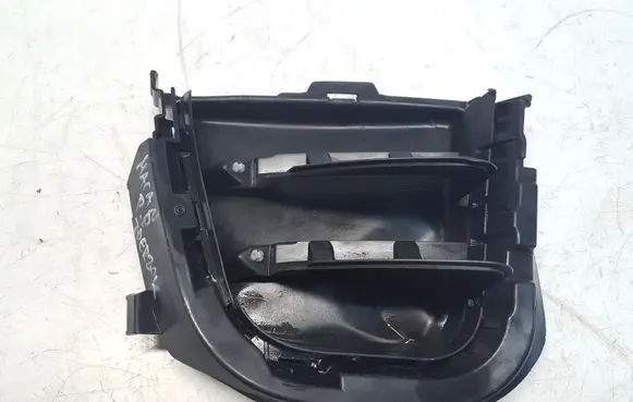 Porsche Macan (95B) Front fog light trim/grill 95b121334