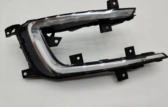 Volkswagen Golf VII Front fog light 