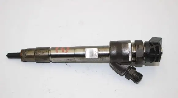 BMW 5 F10 F11 Fuel injector 8514148