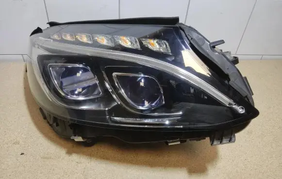 Mercedes-Benz C W205 Headlight/headlamp A2059069001 030128463204