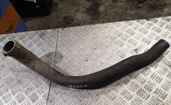 Intercooler hose/pipe