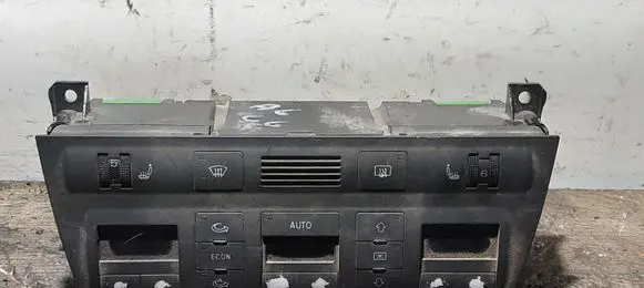 Audi A6 S6 C6 4F Climate control unit