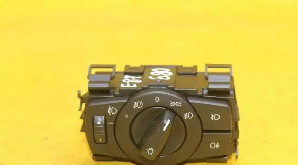 BMW 1 E81 E87 Light switch 6932792