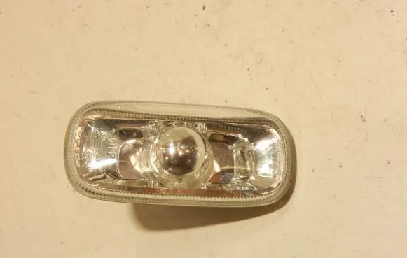 Audi A4 S4 B7 8E 8H Front fender indicator light 8E0949127 2172