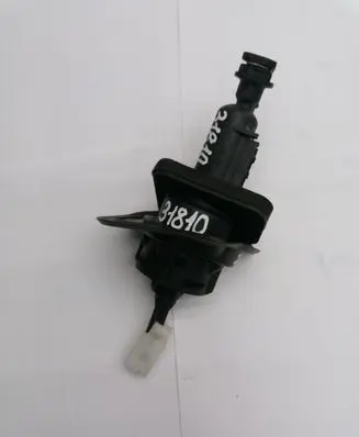 Ford Focus Clutch master cylinder 3M517A543AE