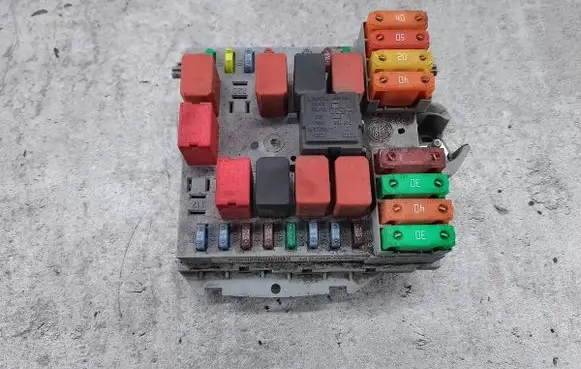 Fuse box set