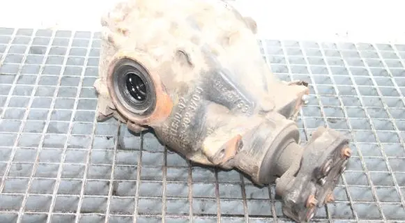 BMW X1 E84 Rear differential 7566181