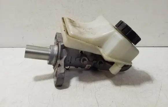 Volvo XC90 Master brake cylinder 31381419