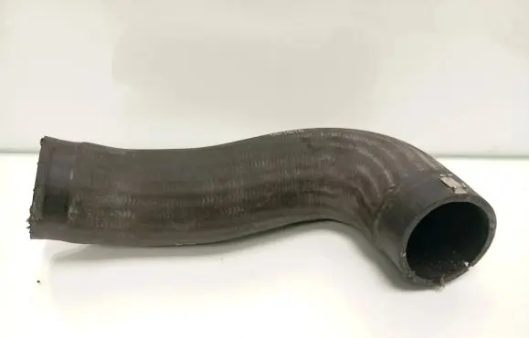 Volkswagen Golf VI Intercooler hose/pipe 1K0145832AF