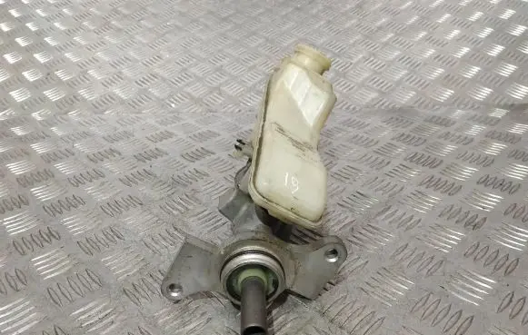Toyota Corolla E120 E130 Master brake cylinder 3224 744712514