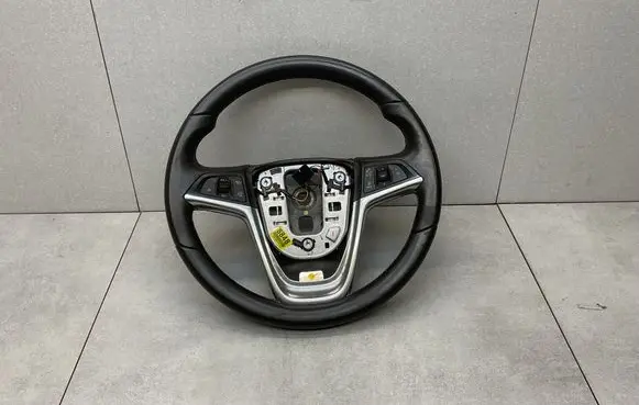 Opel Mokka Steering wheel