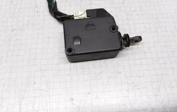 Volvo S40, V40 Central locking motor 