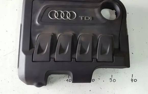 Audi A3 S3 8P Engine cover (trim)