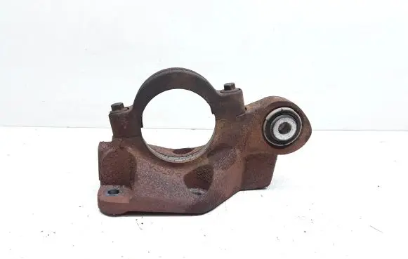 Volvo V60 Driveshaft support bearing bracket 30787842