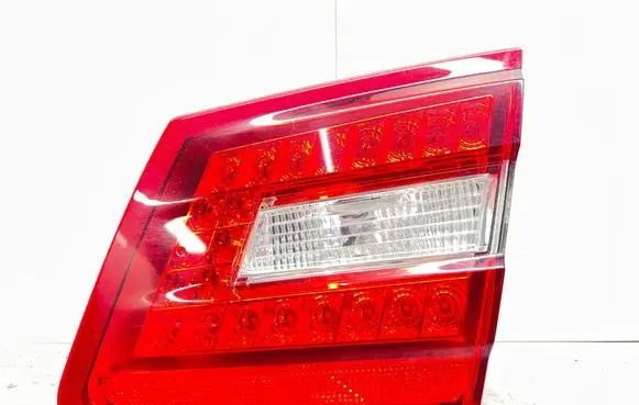 Mercedes-Benz E W212 Tailgate rear/tail lights A055364