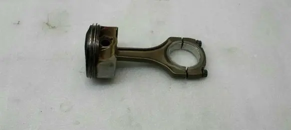 BMW M5 Piston with connecting rod 7838623