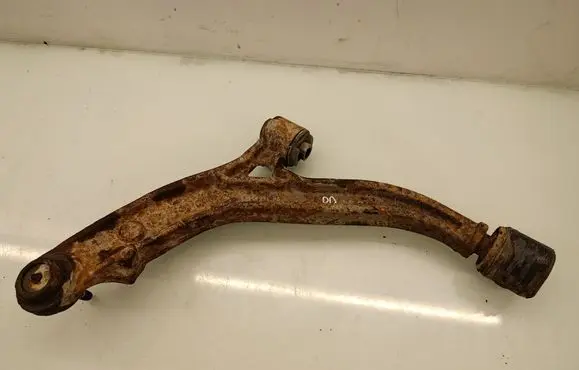 Chrysler Voyager Front lower control arm/wishbone 