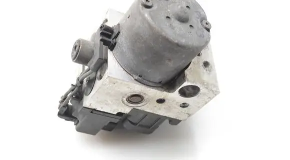Audi A4 S4 B5 8D ABS Pump 8E0614111HL