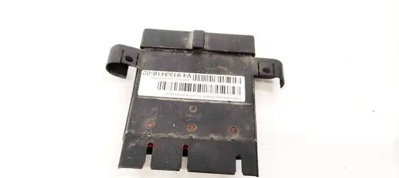 BMW 5 F10 F11 Coolant fan relay 915341802 6114915341802