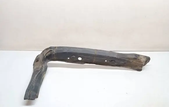 Audi A5 8T 8F Fender end trim 8T0821111