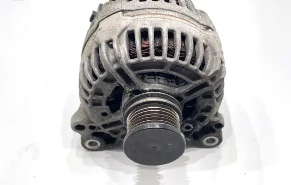 Audi A4 S4 B8 8K Generator/alternator 03G903016E
