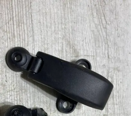 Renault Twingo III Rear window lifting mechanism without motor a4537310800