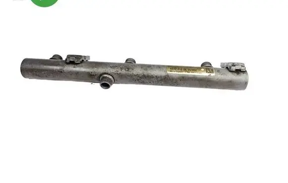 Mercedes-Benz CLS C219 Fuel main line pipe A6420700695 A6420700695002 0528100093