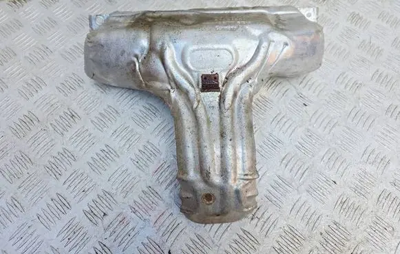 Volvo V40 Exhaust heat shield 31431804