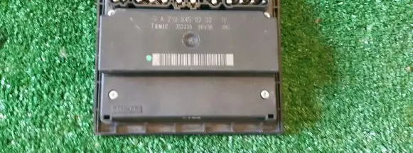 Mercedes-Benz E W210 Other control units/modules A2105450332