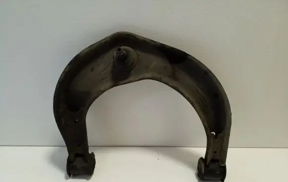 Volkswagen Amarok Front lower control arm/wishbone 2H0407022B