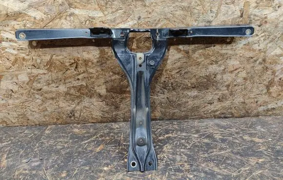 Subaru XV Radiator support slam panel