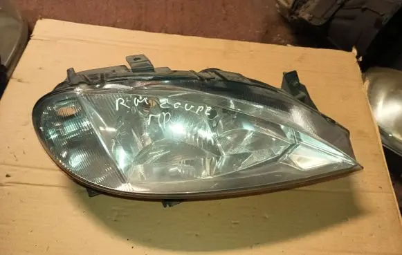 Renault Megane I Headlight/headlamp 7700427870