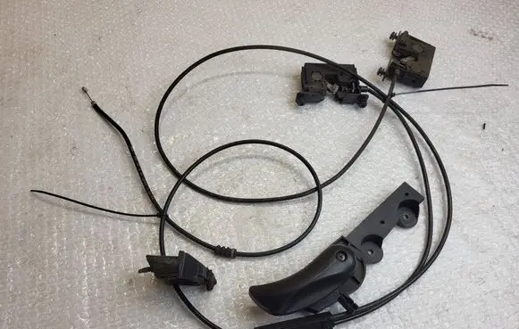 BMW 5 E60 E61 Engine bonnet (hood) release handle 7008760