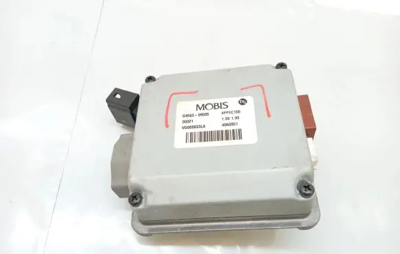 Hyundai i30 Power steering control unit/module G4563-99505