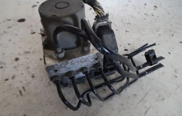Peugeot 508 ABS Pump 9678189680