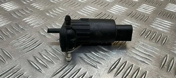Opel Zafira C Windscreen/windshield washer pump 13349273