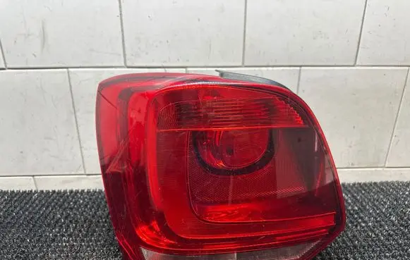 Volkswagen Polo V 6R Rear/tail lights 6R0945095N 6R0945111B 6R0945095P