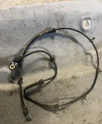 Nissan Primera ABS brake wheel speed sensor 47911AV700 47911AV70 47911V700