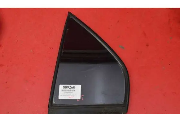 Mitsubishi Lancer Rear door window glass