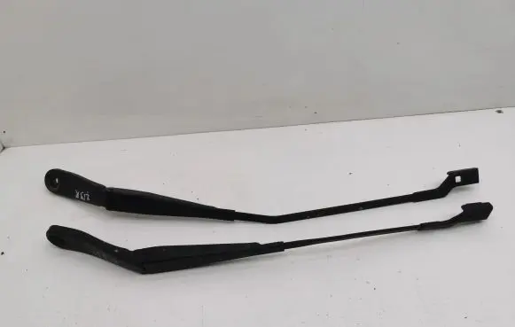 Volvo S80 Front wiper blade arm 31276005 31276004