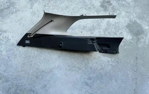 Opel Astra J (B) pillar trim (top) 13376952