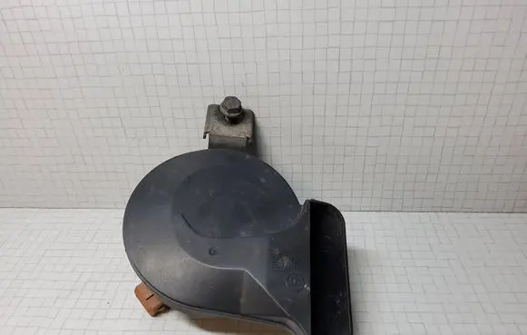 Volvo S60 Horn signal 9178649 49042E3
