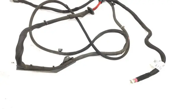 Positive cable (battery)