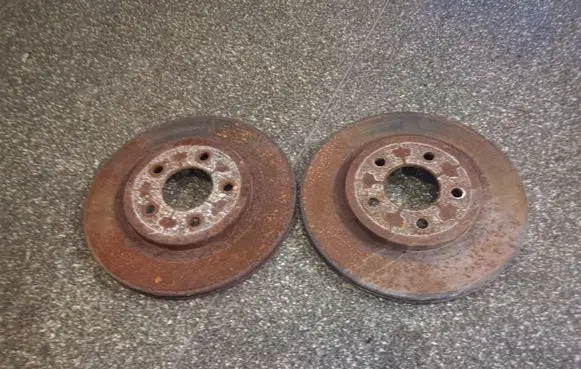 Ford Mustang V Rear brake disc