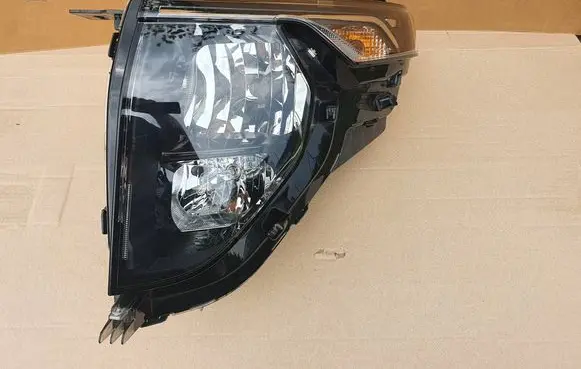 Ford Transit Courier II Headlight/headlamp R2X613W030AF